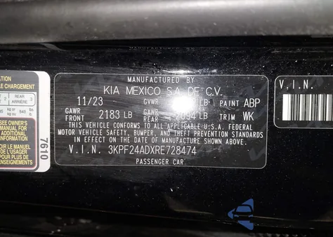 2024 Kia Forte Lxs z USA, uszkodzony, nr VIN 3KPF24ADXRE728474